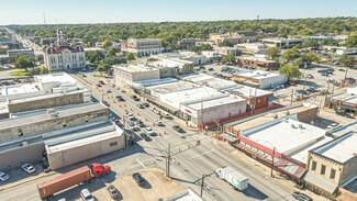 Plus de détails pour 203 N Main St, Weatherford, TX - Local commercial à louer