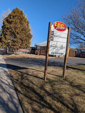 Plus de détails pour 246 SE Franklin, Redmond, OR - Industriel/Logistique à louer