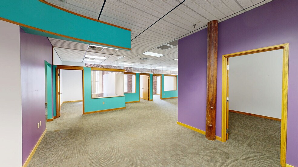 977-1001 Elm St, Manchester, NH à louer - Numérisation 3D Matterport – Image 3 sur 11