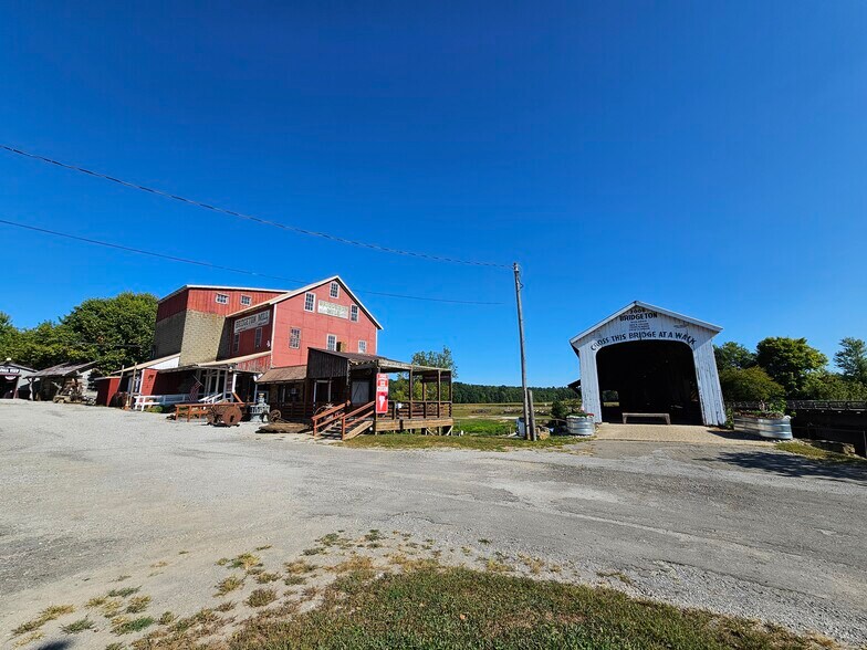 8104 Bridgeton Rd, Bridgeton, IN à vendre - Photo de l’immeuble – Image 2 sur 16