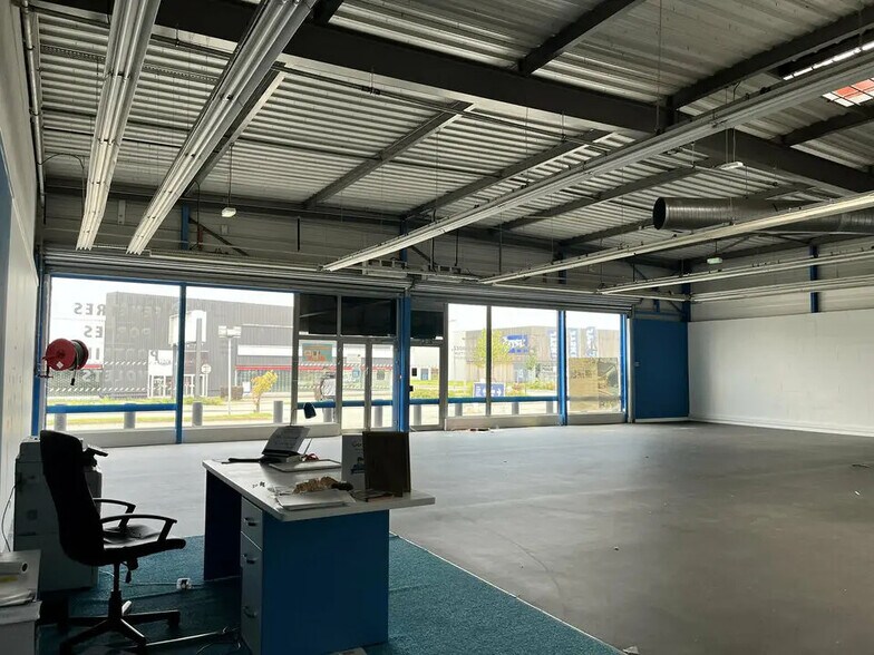 1 Rue Des Emplettes, Vendenheim à louer - Photo de l’immeuble – Image 2 sur 12