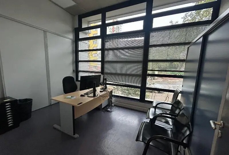 19 Rue De Joly, Créteil à louer - Photo de l’immeuble – Image 2 sur 9