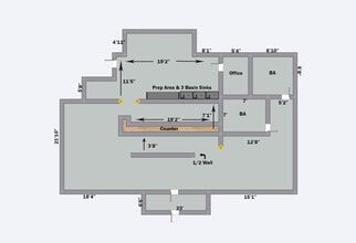221 Locust St, Redding, CA à louer Photo de l’immeuble– Image 2 sur 17