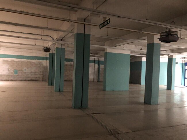 Plus de détails pour 10 Rue De Velotte, Montbéliard - Local commercial à louer