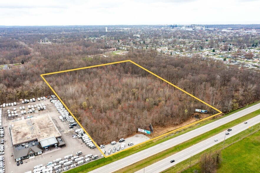 V/L Grove Avenue, Lorain, OH à vendre - Photo principale – Image 1 sur 2