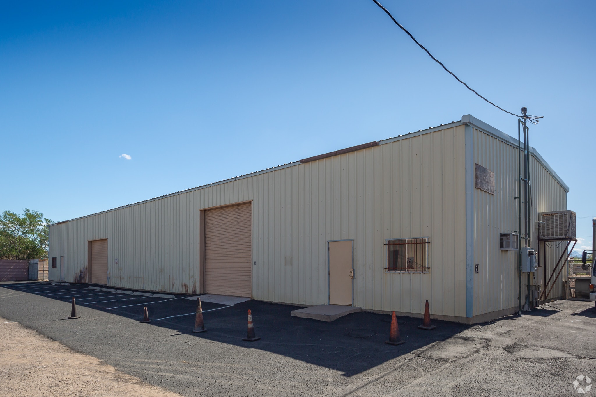 5585-5587 S Country Club Rd, Tucson, AZ à louer Photo principale– Image 1 sur 2