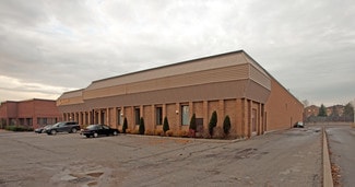 Plus de détails pour 200 Granton Dr, Richmond Hill, ON - Industriel/Logistique à vendre
