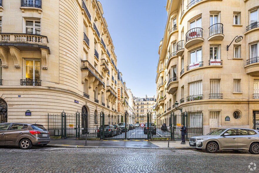 6 Rue Du Général Clergerie, Paris à louer - Photo principale – Image 1 sur 21