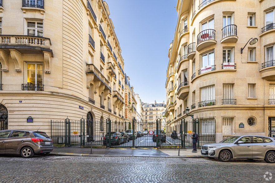 6 Rue Du Général Clergerie, Paris à louer - Photo principale – Image 1 sur 2
