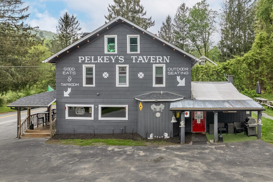 553 County Road 94, Hankins, NY à vendre - Photo de l’immeuble – Image 1 sur 30