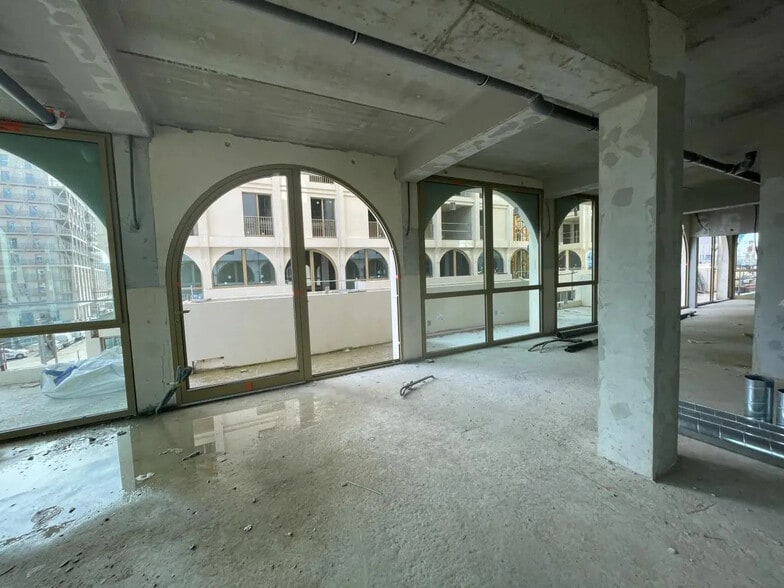 Bureau dans Bordeaux à vendre - Photo de l’immeuble – Image 3 sur 15