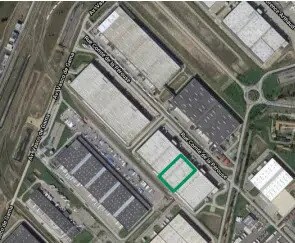 Industriel/Logistique dans Miramas à louer - Photo de l’immeuble – Image 3 sur 9