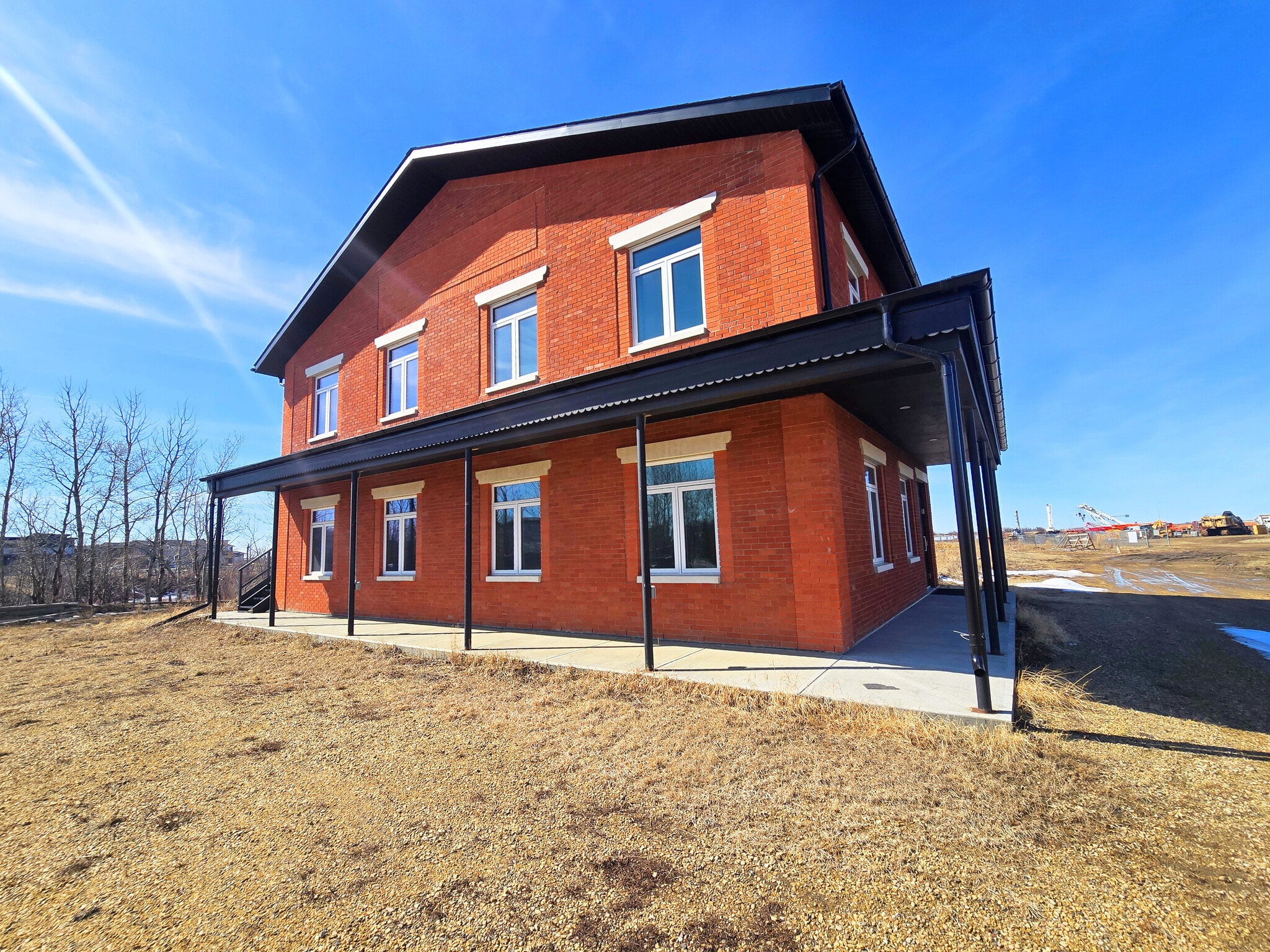 24539 Township 510 Rd, Nisku, AB à louer Photo de l’immeuble– Image 1 sur 9