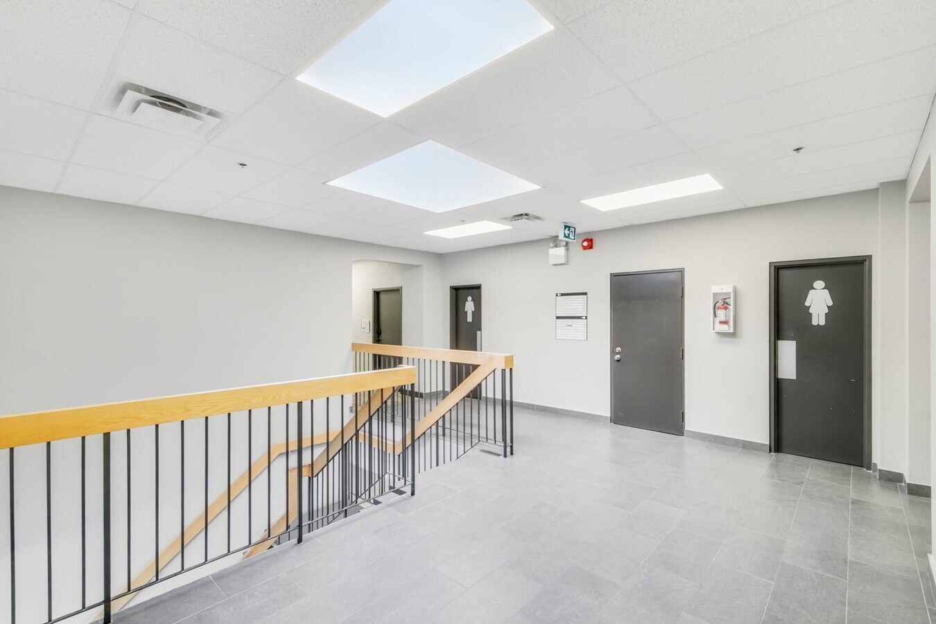 50 Steeles Ave E, Milton, ON L9T 4X1 - Lot 212 & 213 -  - Photo intérieure - Image 1 of 5