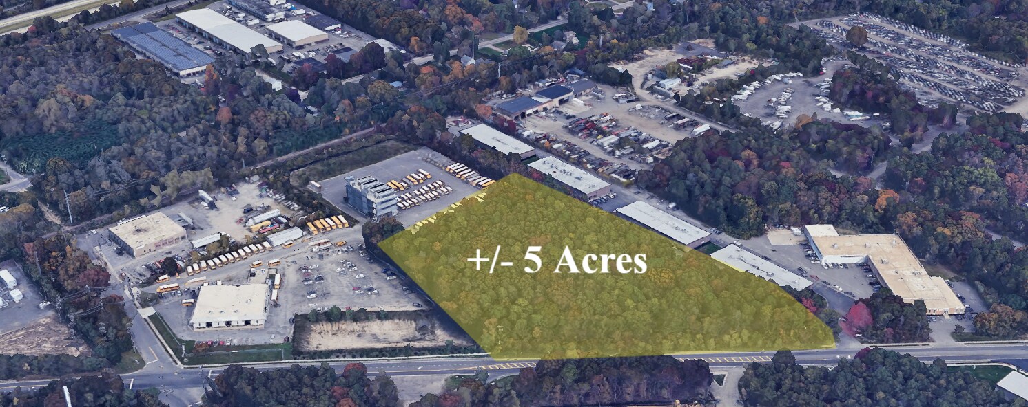 3601-3605 Horseblock Rd, Medford, NY à louer Photo de l’immeuble– Image 1 sur 5