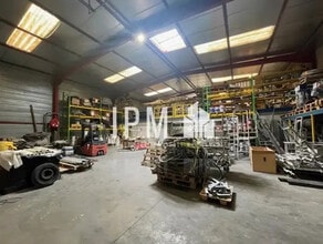 Local d’activités dans Septèmes-les-Vallons à louer Photo intérieure– Image 2 sur 5