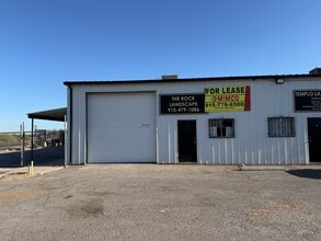 7950 Doniphan Dr, Canutillo, TX à louer Photo de l’immeuble– Image 1 sur 1
