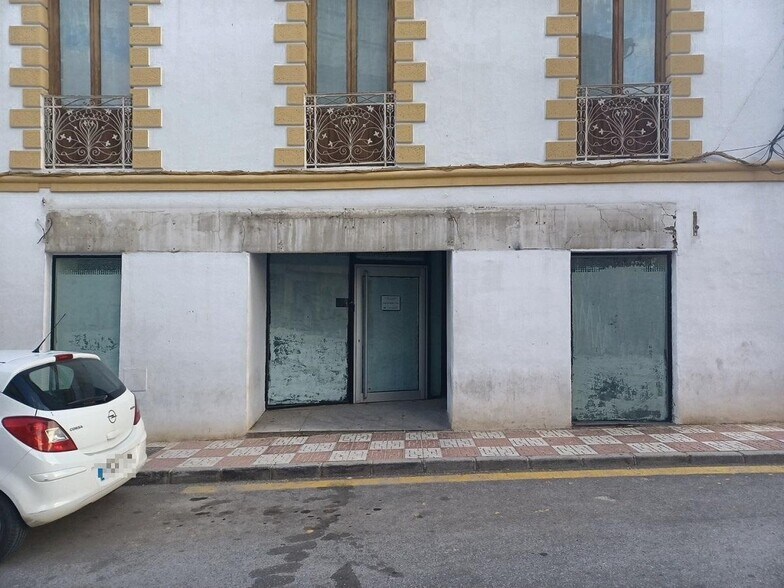 Calle Eras Bajas (Pinos Puente), 11, Pinos Genil, Granada à vendre - Photo de l’immeuble – Image 3 sur 18