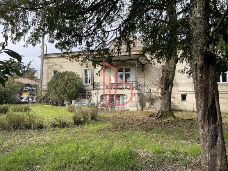 Bureau dans Bègles à louer - Photo de l’immeuble – Image 1 sur 5