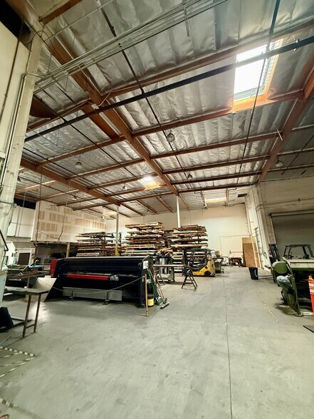 6323-6421 E Alondra Blvd, Paramount, CA à louer - Photo de l’immeuble – Image 3 sur 13