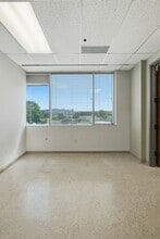 9150 Huebner Rd, San Antonio, TX à louer Photo intérieure– Image 2 sur 15