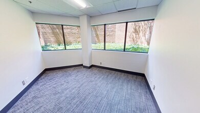 455 E Eisenhower Pky, Ann Arbor, MI à louer Photo intérieure– Image 2 sur 3