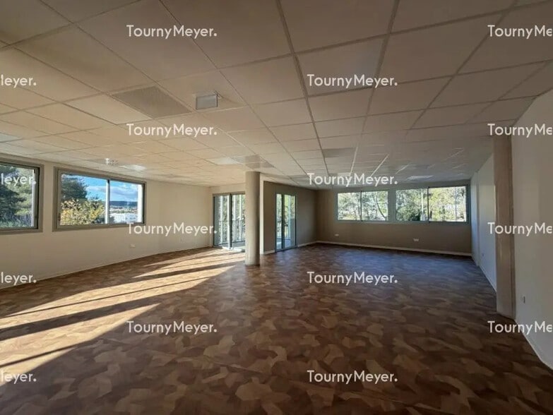 Bureau dans Saint-Gély-du-Fesc à louer - Photo intérieure – Image 3 sur 4