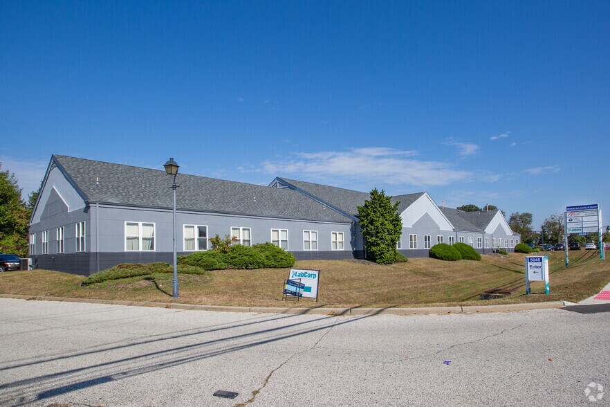 5045 Route 130 S, Delran, NJ à louer - Photo de l’immeuble – Image 2 sur 4