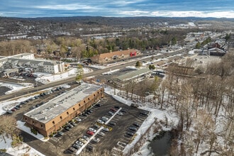 304 Federal Rd, Brookfield, CT - Vue aérienne  vue de carte