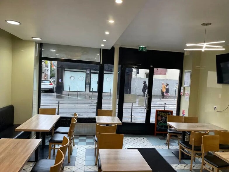 Local commercial dans L'ILE-SAINT-DENIS à vendre - Photo intérieure – Image 2 sur 7