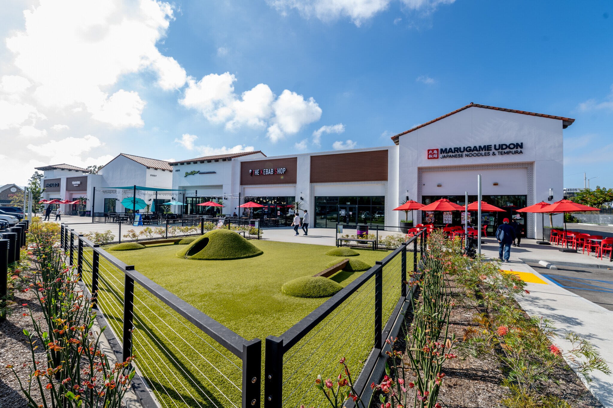 21201-21327 Hawthorne Blvd, Torrance, CA à louer Photo principale– Image 1 sur 23