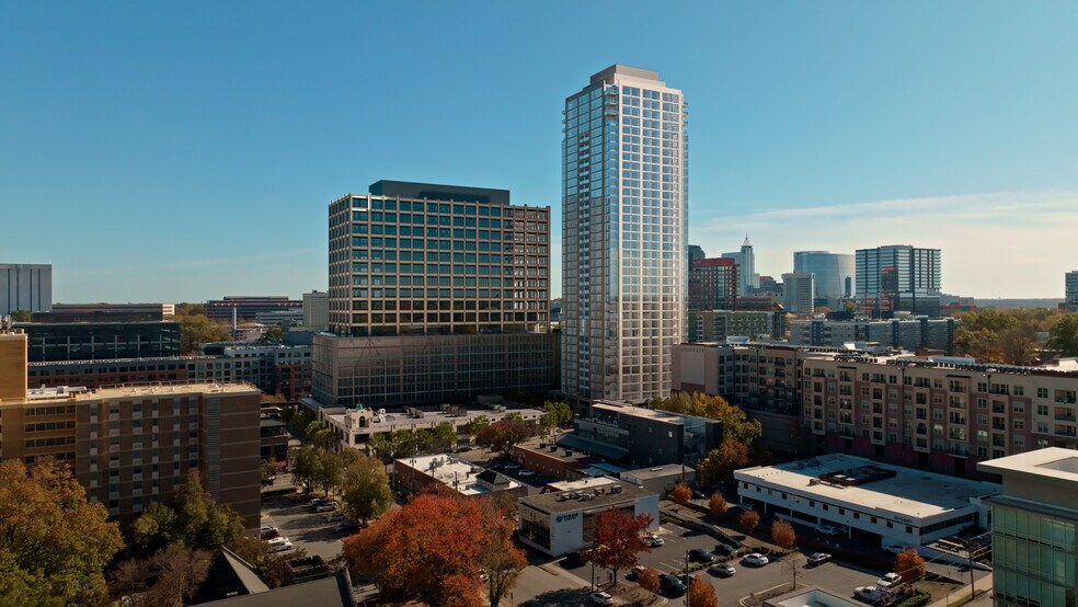 404 Glenwood Ave, Raleigh, NC à louer - Photo de l’immeuble – Image 2 sur 25