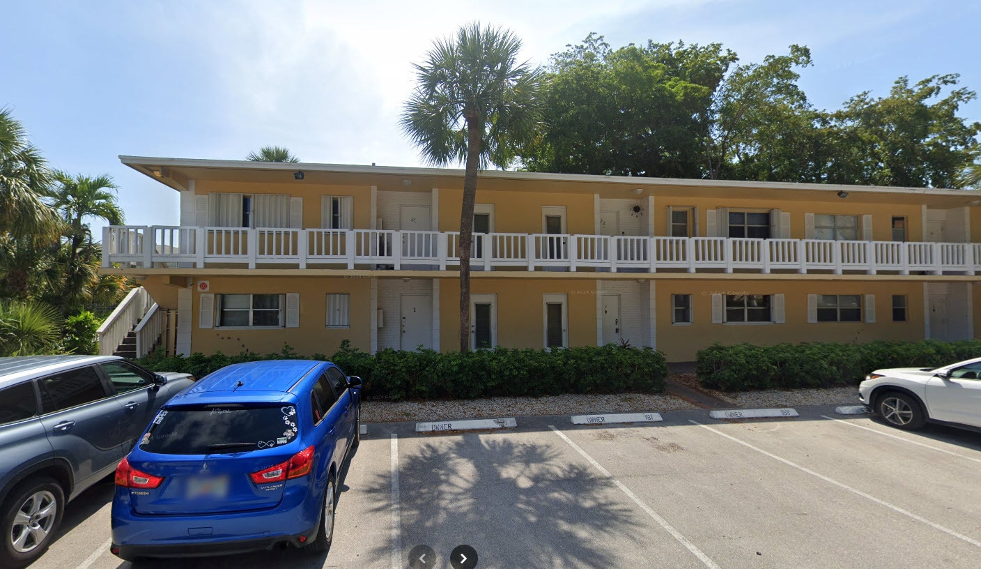 410 SE 2nd Ave, Deerfield Beach, FL à vendre Photo principale– Image 1 sur 1