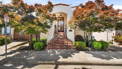 240 Spring St, Pleasanton, CA à louer Photo intérieure– Image 1 sur 8
