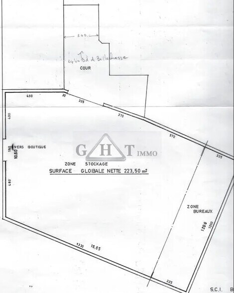 Industriel/Logistique dans Saint-Maur-des-Fossés à louer - Photo de l’immeuble – Image 2 sur 4