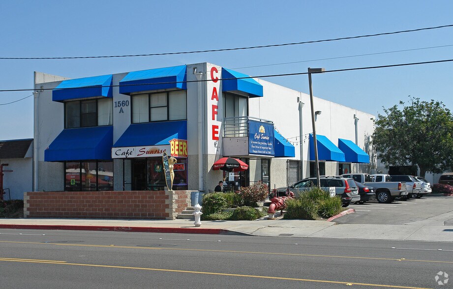 1560 Superior Ave, Costa Mesa, CA à louer - Photo de l’immeuble – Image 2 sur 4