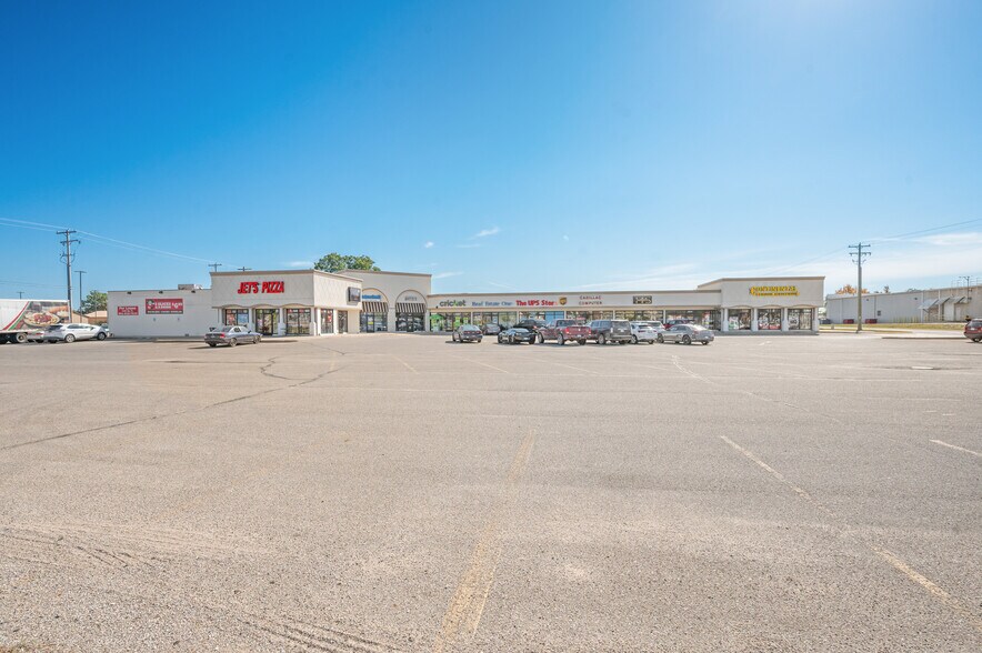 8826 34 Rd, Cadillac, MI à vendre - Photo de l’immeuble – Image 2 sur 55