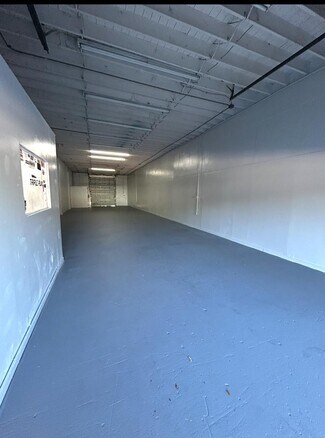 Plus de détails pour 1600-1606 SW 3rd Ave, Fort Lauderdale, FL - Industriel/Logistique à louer