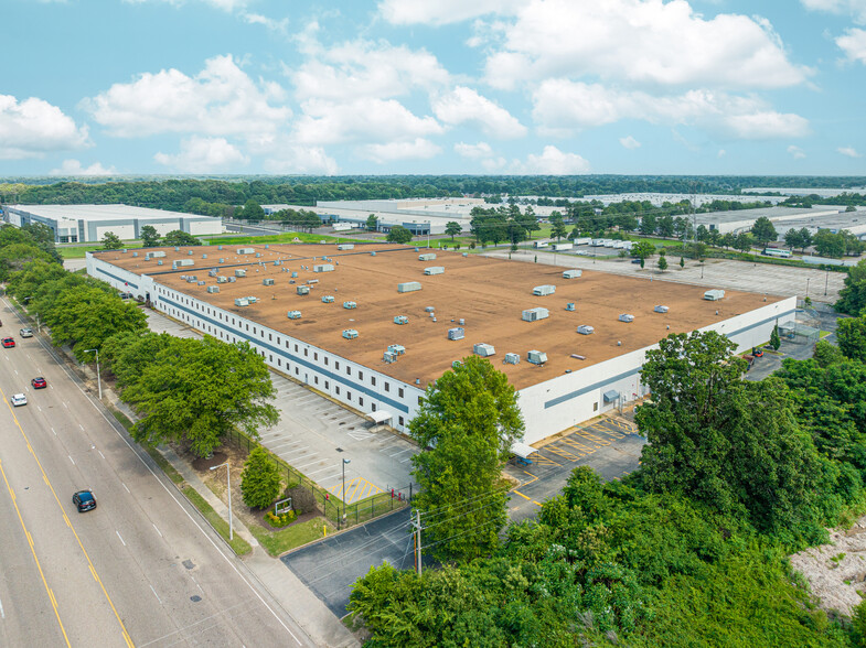 6269 Shelby Dr E, Memphis, TN à louer - Photo de l’immeuble – Image 1 sur 7