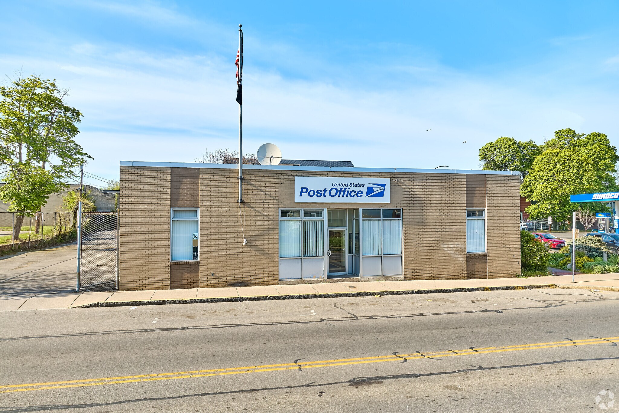 376 Lexington Ave, Rochester, NY à vendre Photo principale– Image 1 sur 8