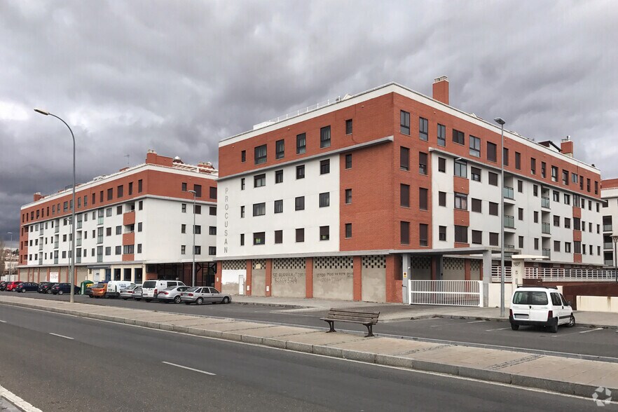 Carretera Sonsoles, 9, Ávila, Ávila à louer - Photo de l’immeuble – Image 2 sur 2