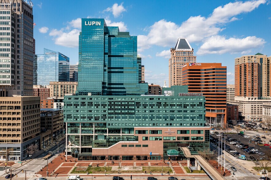111 S Calvert St, Baltimore, MD à louer - Photo de l’immeuble – Image 2 sur 9
