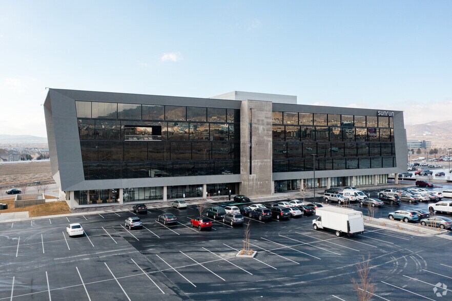 1800 W Ashton Blvd, Lehi, UT à louer - Photo principale – Image 1 sur 5