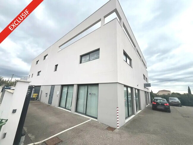 Plus de détails pour Bureau à vendre