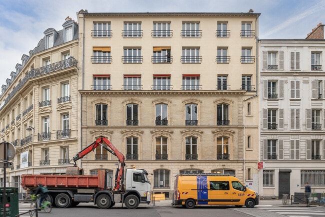 Plus de détails pour 13 Bis Rue Yves Toudic, Paris - Bureau à louer