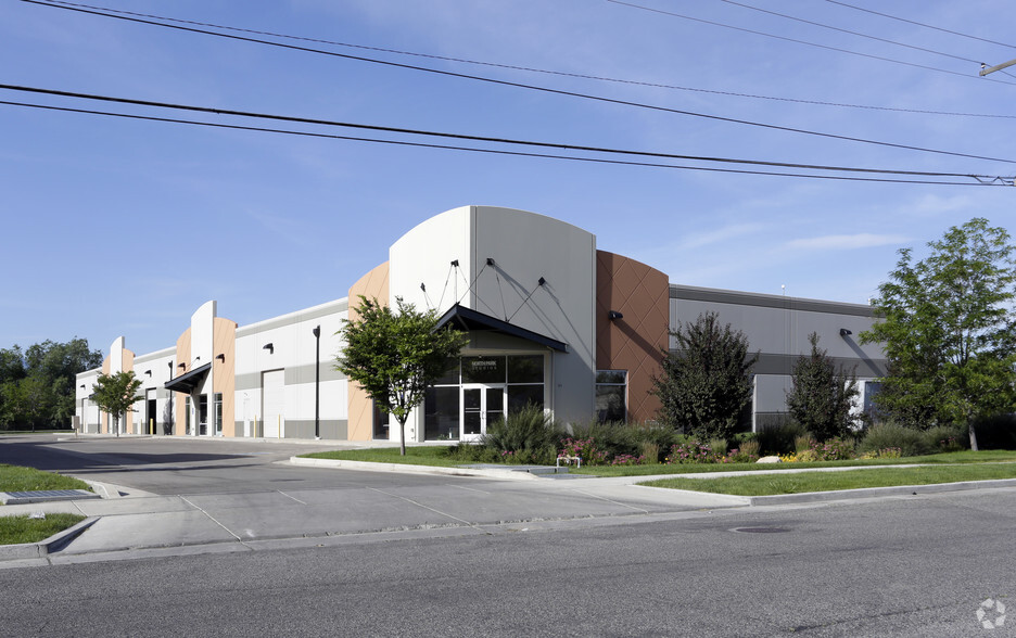 141-145 W 900 N, Springville, UT à louer - Photo principale – Image 1 sur 39