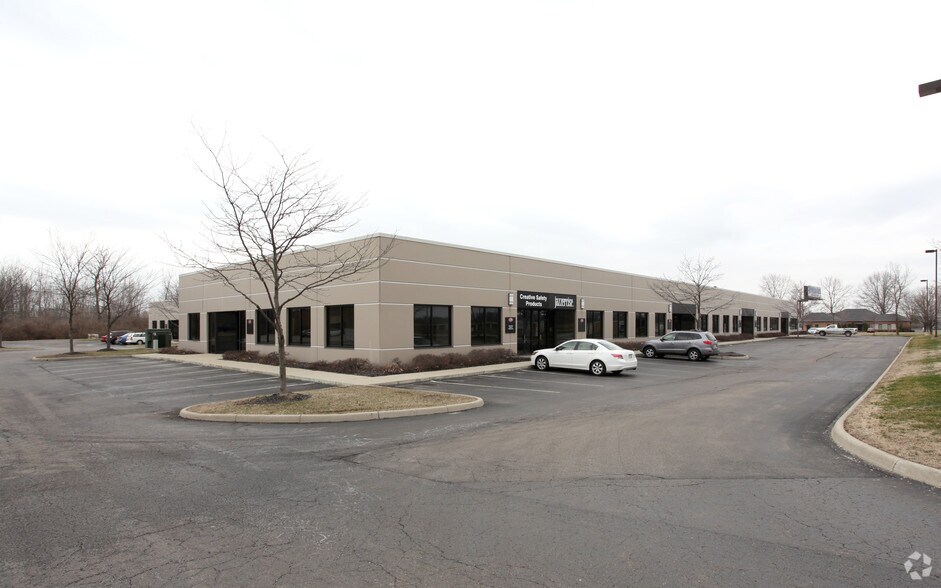 845 Claycraft Rd, Gahanna, OH à louer - Photo principale – Image 1 sur 6