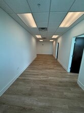 7951 Riviera Blvd, Miramar, FL à louer Photo intérieure– Image 1 sur 4