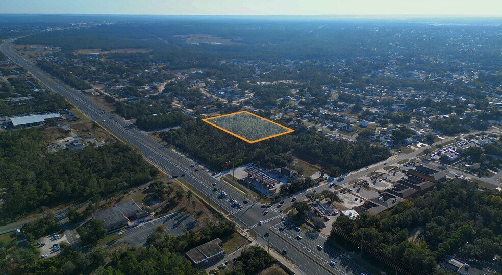 9410 Cortez Blvd, Weeki Wachee, FL à vendre - Aérien – Image 2 sur 5