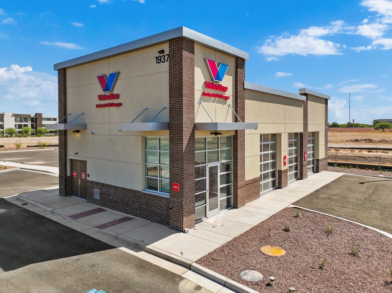 1937 N 99th Ave, Phoenix, AZ à vendre - Photo de l’immeuble – Image 3 sur 3